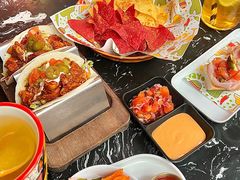 -Famous肥猫墨西哥音乐餐吧(五棵松华熙LIVE店)