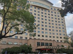 -山明水秀大饭店