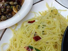 -老鄞江清水龙虾•赵赵家(江北店)