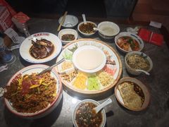 -怪噜范·贵阳小吃大排档(金源旗舰店)