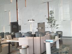 -深圳国际会展中心希尔顿酒店(前海华发冰雪世界店)
