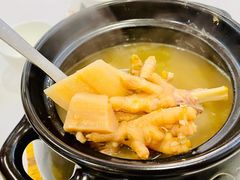 莲藕鸡脚汤（明火例汤）-文记壹心鸡(宝华路店)