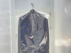 -福奈特洗衣洗鞋(宝华广场店)