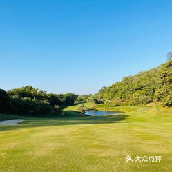 九龙湖高尔夫球会