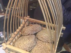 手打秘制麻酱烧饼-南城十里潮汕鲜牛火锅·鲜虾生滚粥(融汇老商埠店)
