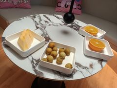 -涨巢·潮玩水疗局