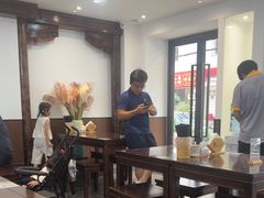 -蟹上黄·蟹黄面·江南糖水(人民广场店)
