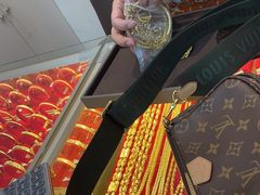 -恒一珠宝·回收黄金钻石奢侈品(灵岩南路店)