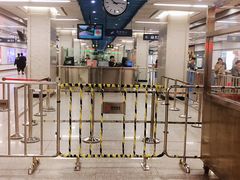 -体育场(地铁站)