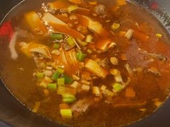 -人民公社铁锅炖·东北菜(卫国道店)