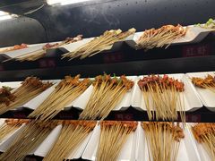 鸭舌-佰人王串串香火锅(洋珠巷店)