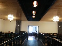 大堂-茅台镇网红溶洞餐厅·茅帮菜馆