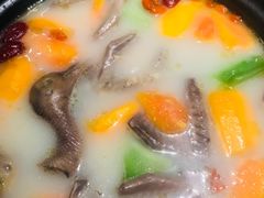 -羽鸽集·乳鸽专门店·地道顺德菜(岭南站店)