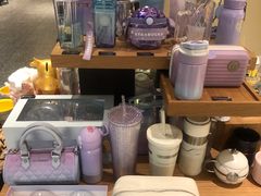 -星巴克(北京市民生金融中心店)