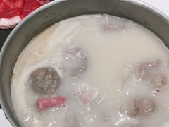 -红鼎豆捞·非遗鲍皇汤火锅(宝丰路店)