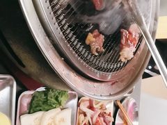 -围炉肉舍•炭烤活鳗•丹东海鲜烤肉(步行街店)