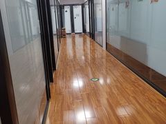 -艺桐年艺术培训中心