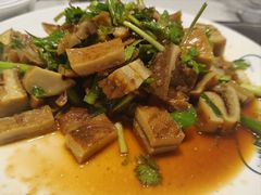 -吉同饭店(绿地·香榭丽公馆店)