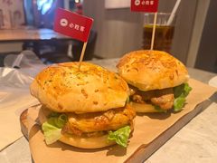 -必胜客(东大桥店)