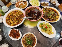 -江湖黑大兔(杨家坪店)