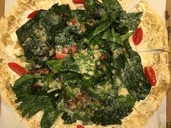 菠菜培根披萨-I HOLIC艾豪丽披萨(KKone店)