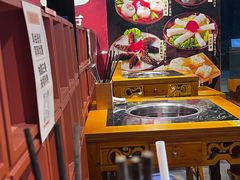 -憨孃孃·重庆老火锅(红山黑金店)