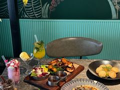 -SHADOWS•Bistro&Eatery(安福路店)