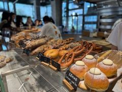 -麦田工坊(月湖店)