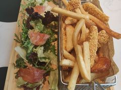 -ins森林童话餐厅coffee&bistro
