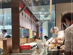 -海底捞火锅(新松江路店)
