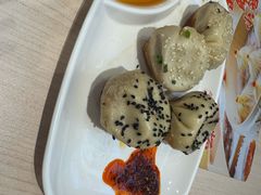 -小杨生煎(金山百联购物中心3楼店)