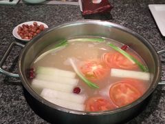 -辉哥火锅(虹桥路店)