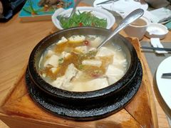 八公山石锅豆腐-蘭芳私厨(凤凰城店)