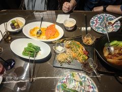 -海派悦庭·海胆烧麦·新融合菜(凯德广场店)