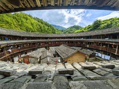 -初溪土楼群