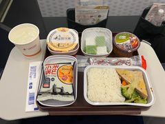 -东方航空(虹桥路店)