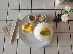 -Cheevit Cheeva(Sirimangkalajarn)