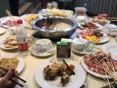 -尚品海鲜肥牛自助火锅(湖明店)