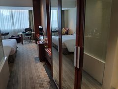 -上海浦东假日酒店