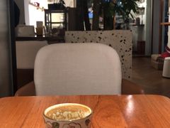 -Line 咖啡(石厦花园店)