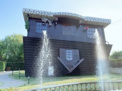 -金山农民画村-枫泾波兰倒置屋