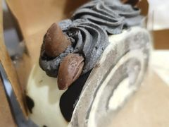 黑芝麻芝士犇犇卷-星巴克(深圳港隆城分店)