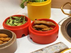 -盛香亭转转热卤(东方宝泰店)