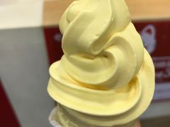 布丁口味圆筒-麦当劳(壹购广场店)