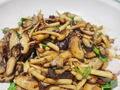 -南山民肴·乡土徽菜(豪辰俪景店)