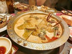 -牛YO寿喜烧·铁板烧和牛火锅自助(市府恒隆店)
