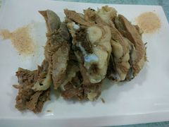 -清真·胖妈妈手抓餐厅(定西路长城宾馆店)