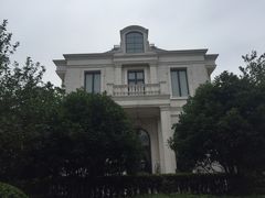 -上海玫瑰园度假酒店