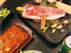 -臻牛烤肉