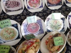-侬佳蒸菜馆(听潮店)